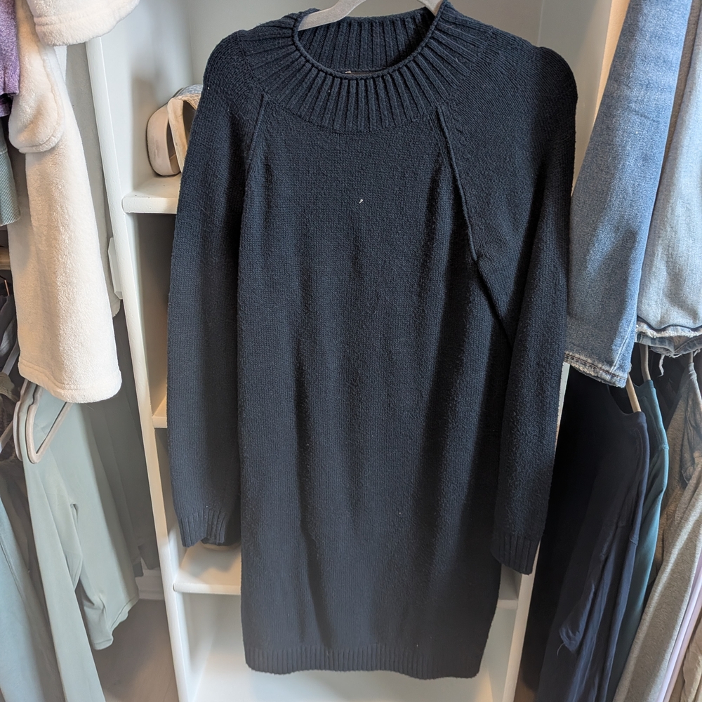 Banana Republic Black Long Sleeve Dress